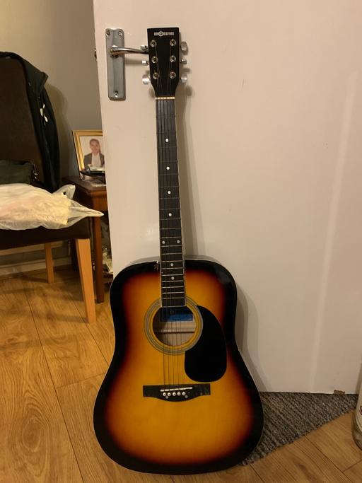 — Acoustic Guitar