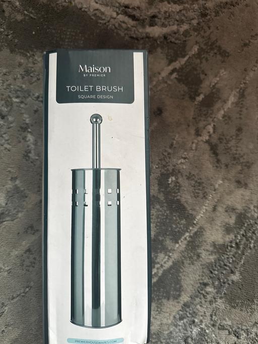  — New toilet brush