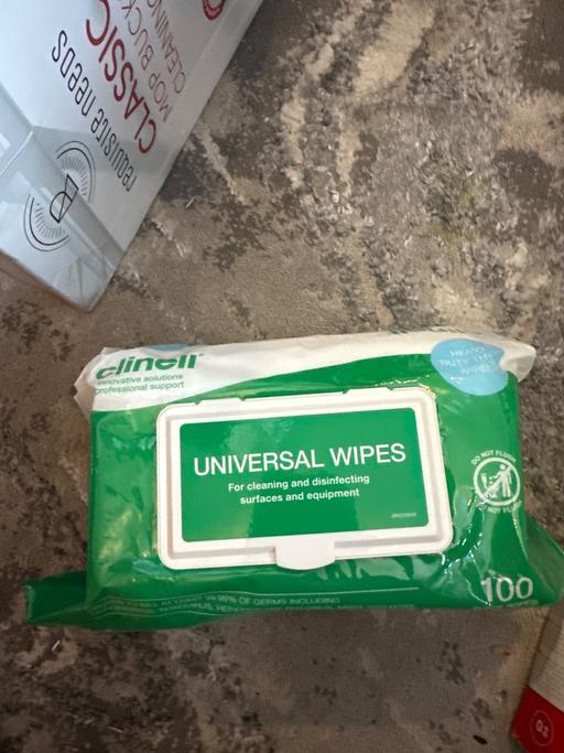  — New large pack of wipes