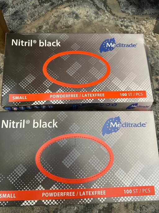  — 2 packs black gloves small