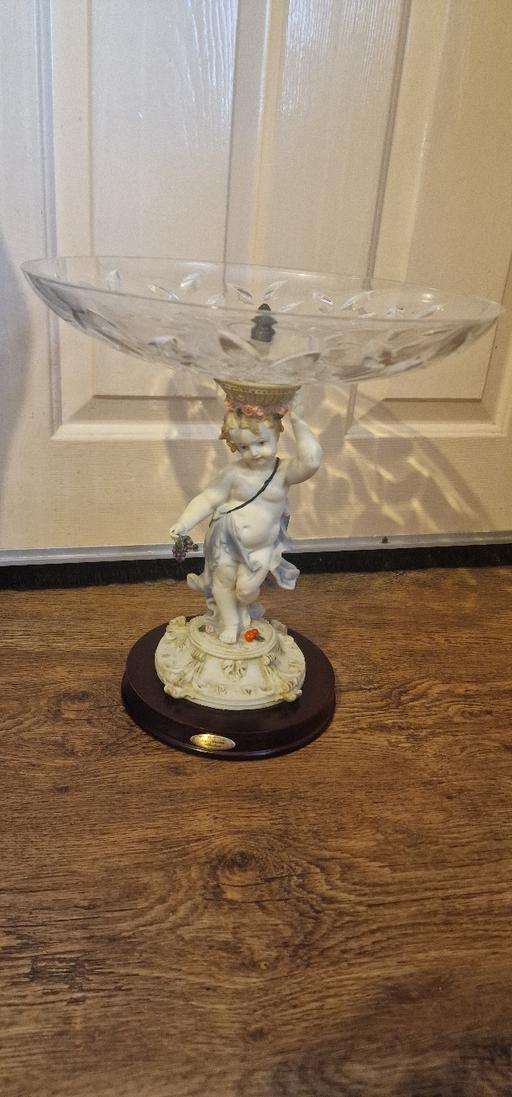  — centrepiece bowl
