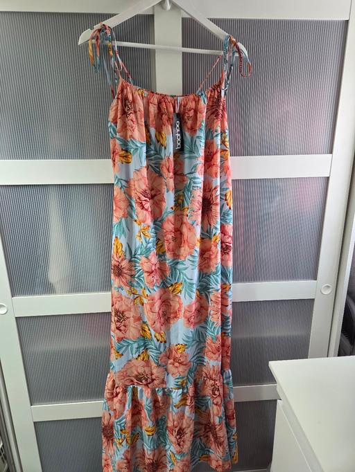  — 🌟NEW🌟 Size 14 BOOHOO summer dress