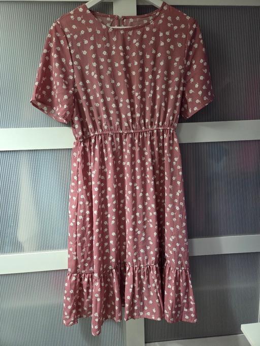  — Size L (12-14) Shein dress