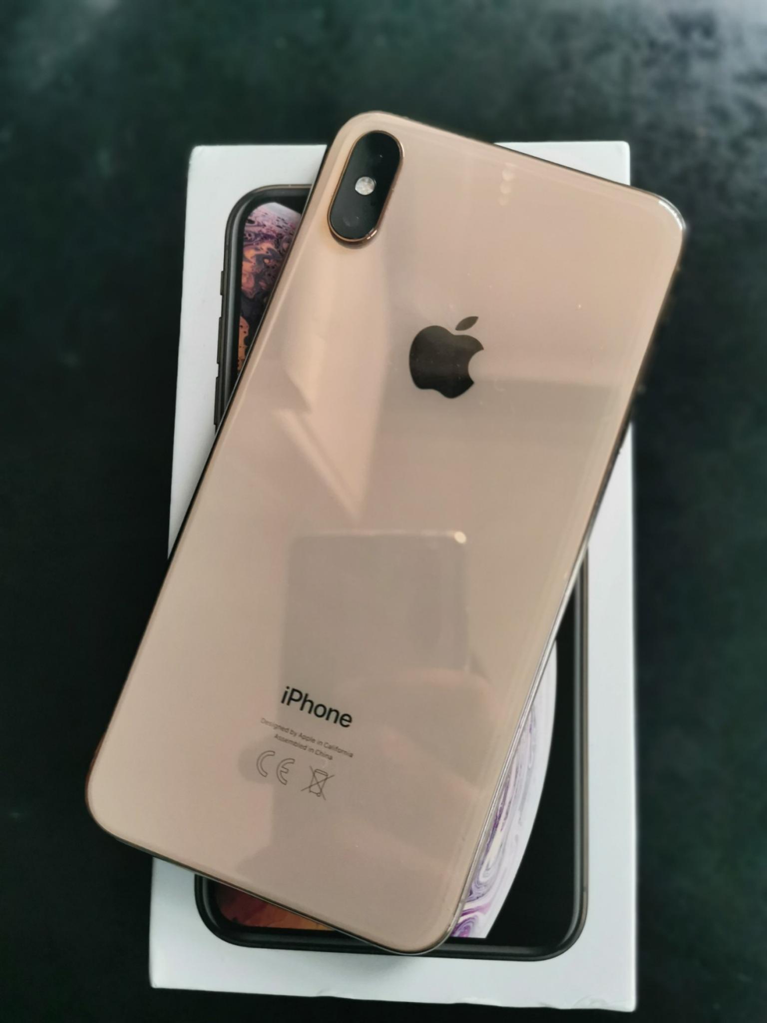 Цена айфон 10 про макс 256гб. Iphone XS Max 256 GB. Iphone XS Max 256gb Gold. Айфон XS 256 ГБ золотой. Айфон XS Max золотой 256 GB.