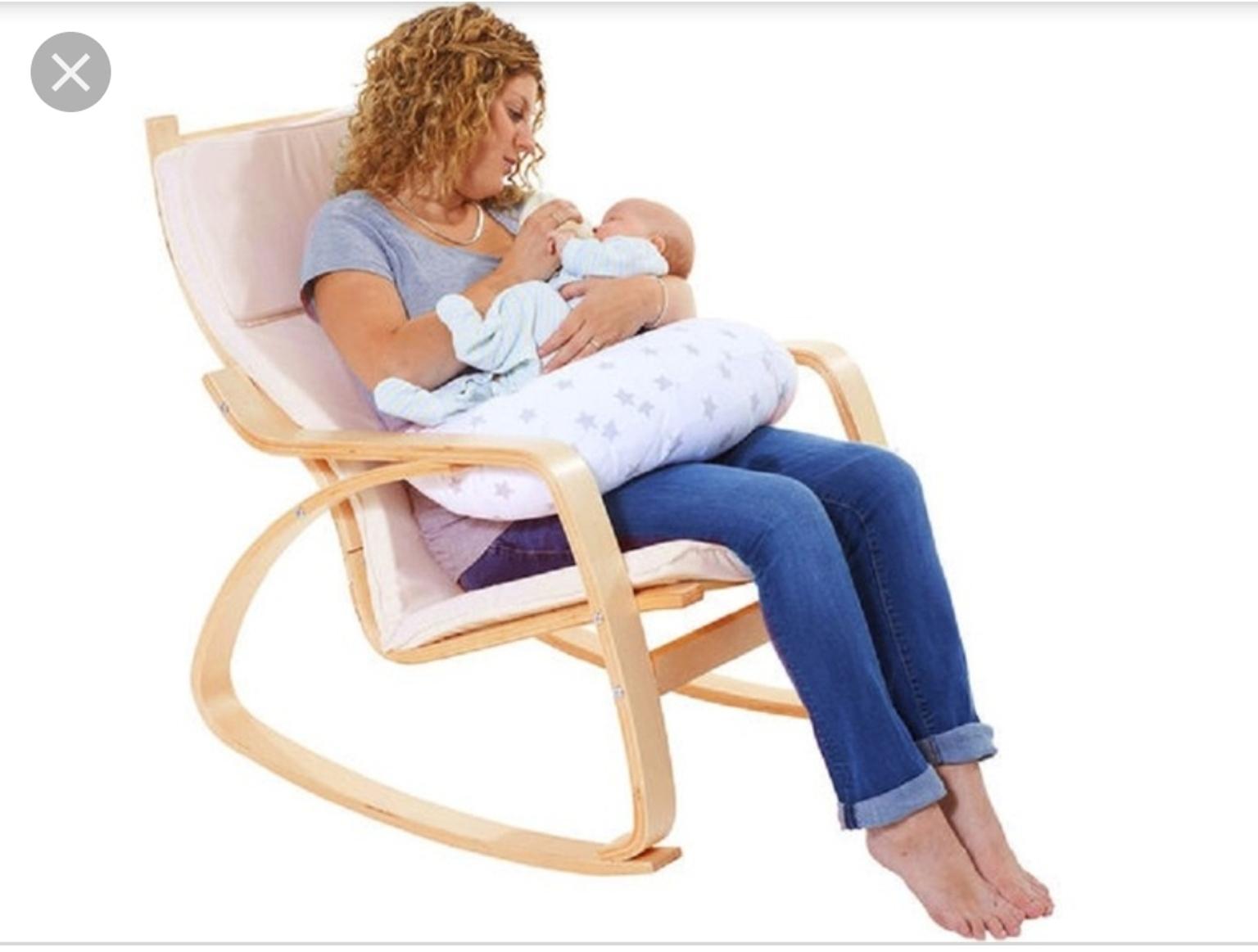 удобное кресло для кормления для мамы