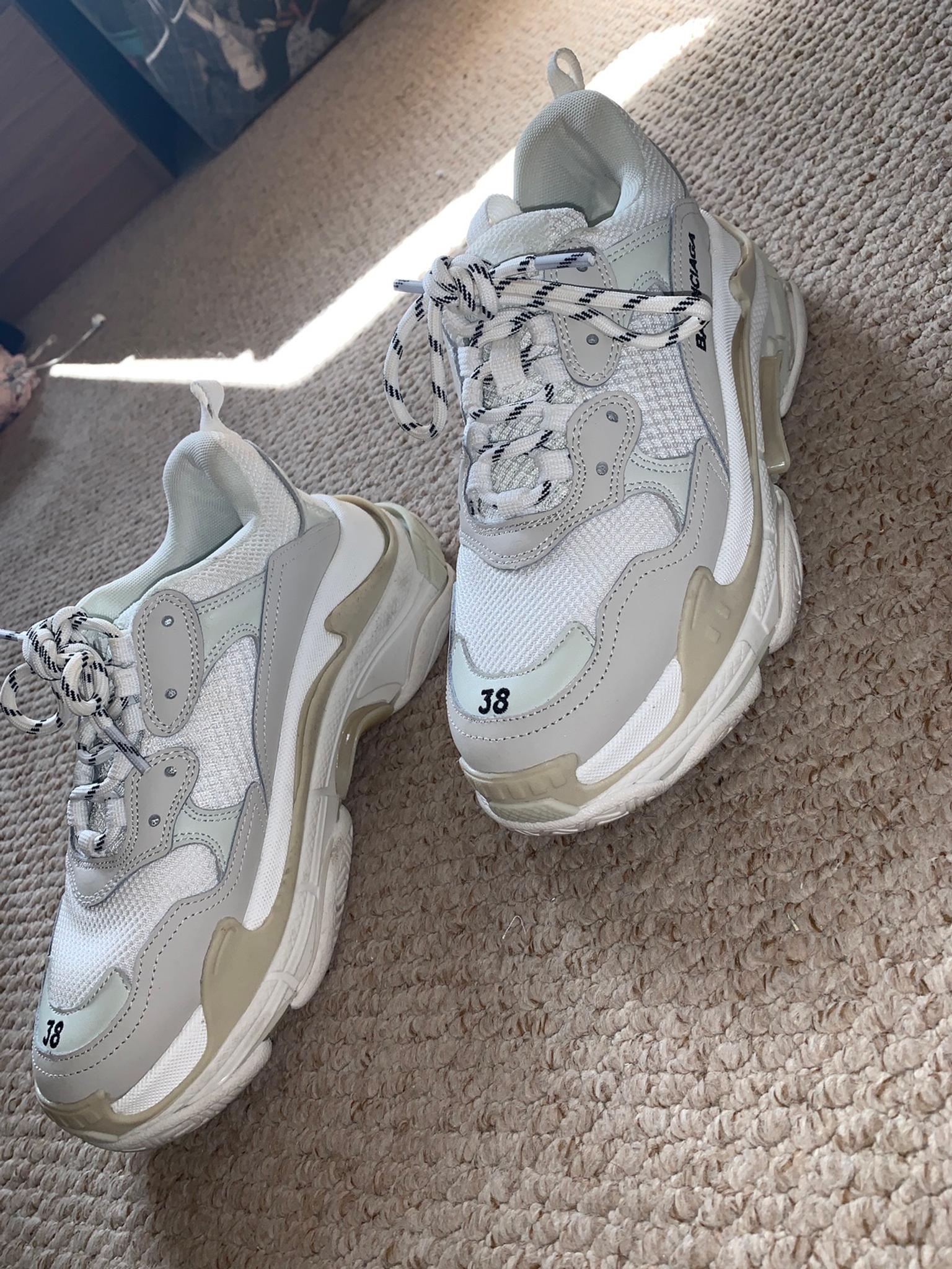 Yeezy Balenciaga Triple s